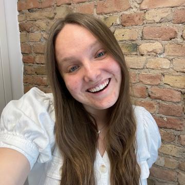 Redakteurinnen Bild Hey, ich bin Clara!