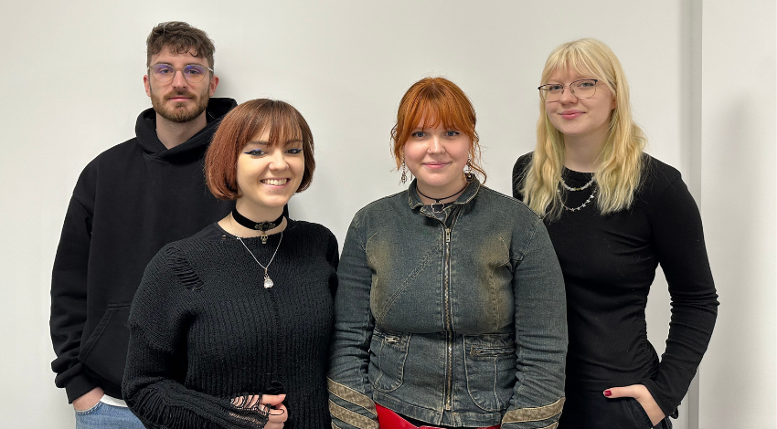 Gruppenbild vom Entwicklerteam